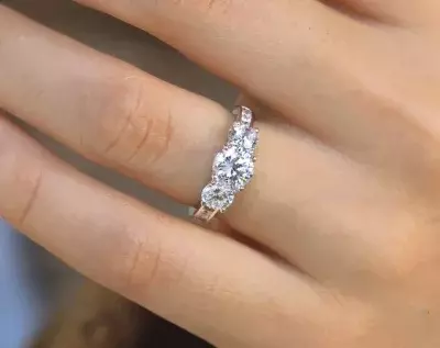 2.24 cttw Three Stone Engagement Ring Brilliant & Princess Cut Diamond Simulant Wedding Ring Bridal Ring Anniversary Ring 