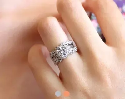 Light luxury sweet versatile personality petal ring full diamond ring