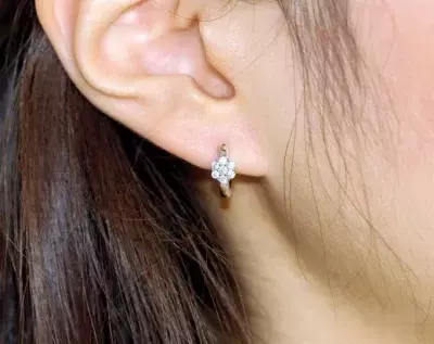 Flower Cluster Huggie Hoop Earrings Brilliant Cut Diamond Simulant Wedding Bridal Earrings Bridesmaids Earrings 