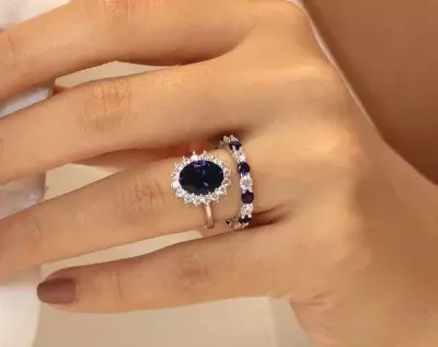 Individual character universal temperament sapphire female ring diamond ring sapphire halo