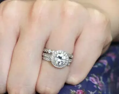 Mossan diamond ring Women's simple round diamond ring