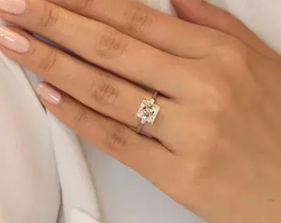 2.50 CT Square Solitaire Engagement Ring V-Corner Princess Cut Diamond Simulant Bridal Ring Wedding Ring Promise Ring Anniversary 